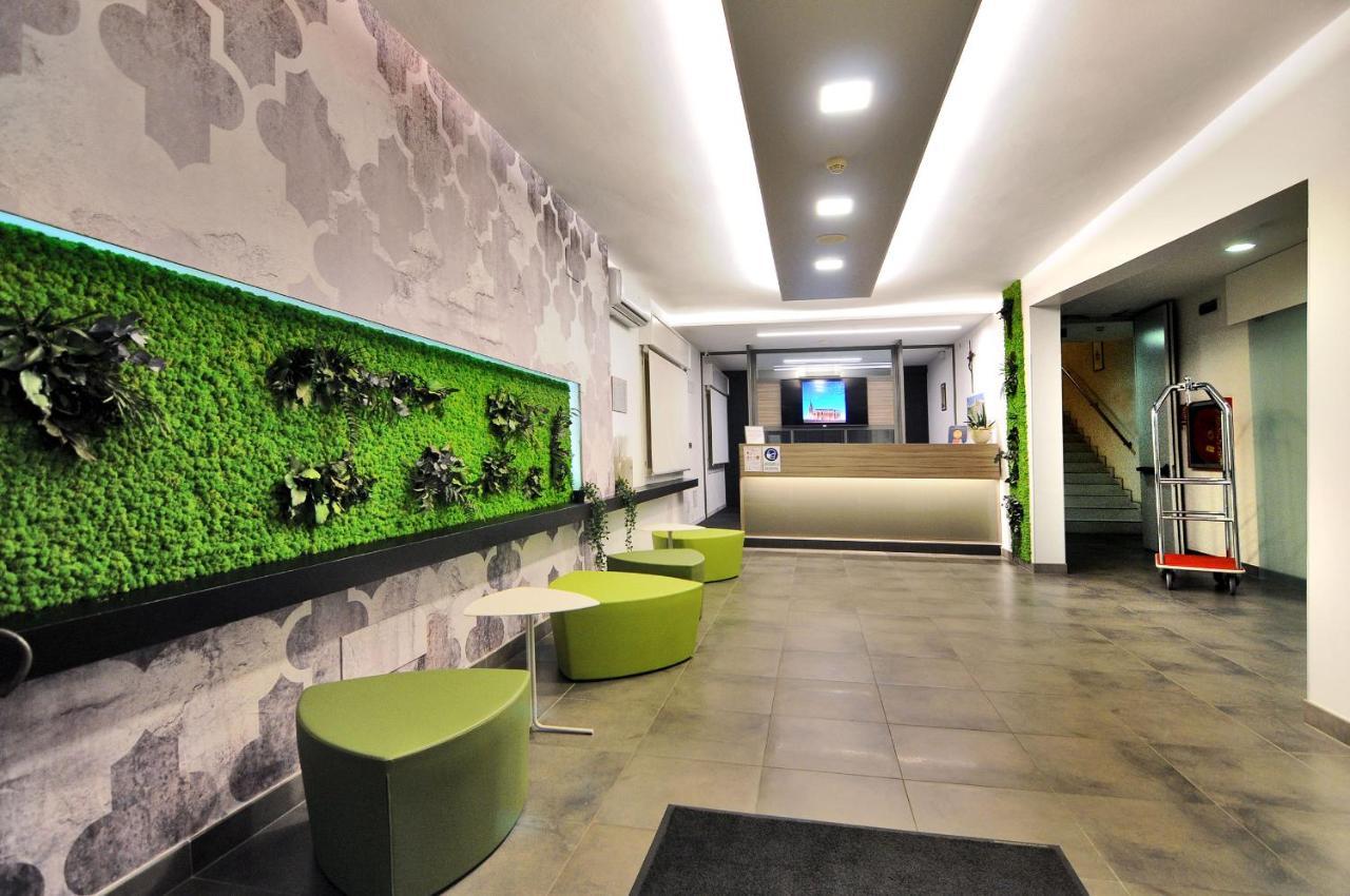 Hotel Nederland كاوْرلي المظهر الخارجي الصورة