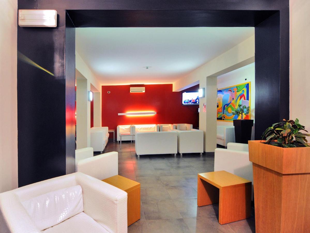Hotel Nederland كاوْرلي المظهر الخارجي الصورة