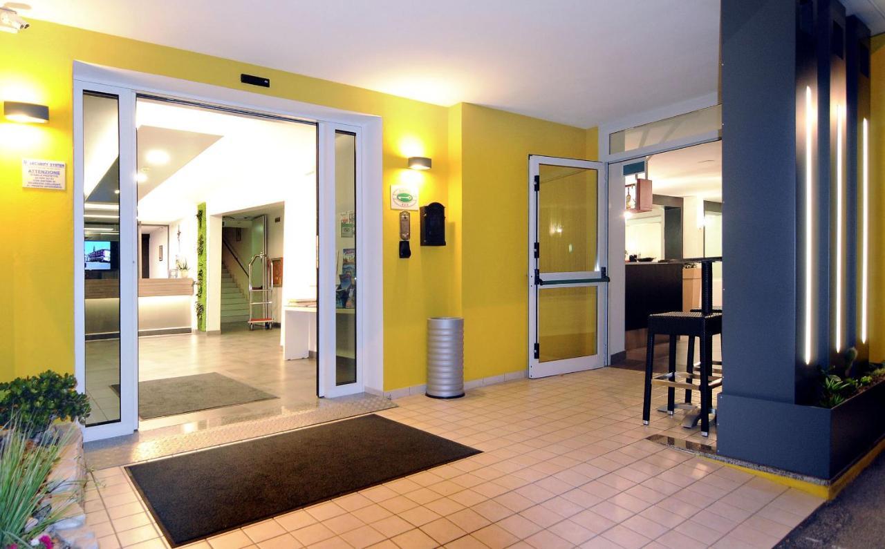 Hotel Nederland كاوْرلي المظهر الخارجي الصورة